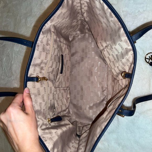 Navy Blue Michael Kors Tote - Picture 4 of 6